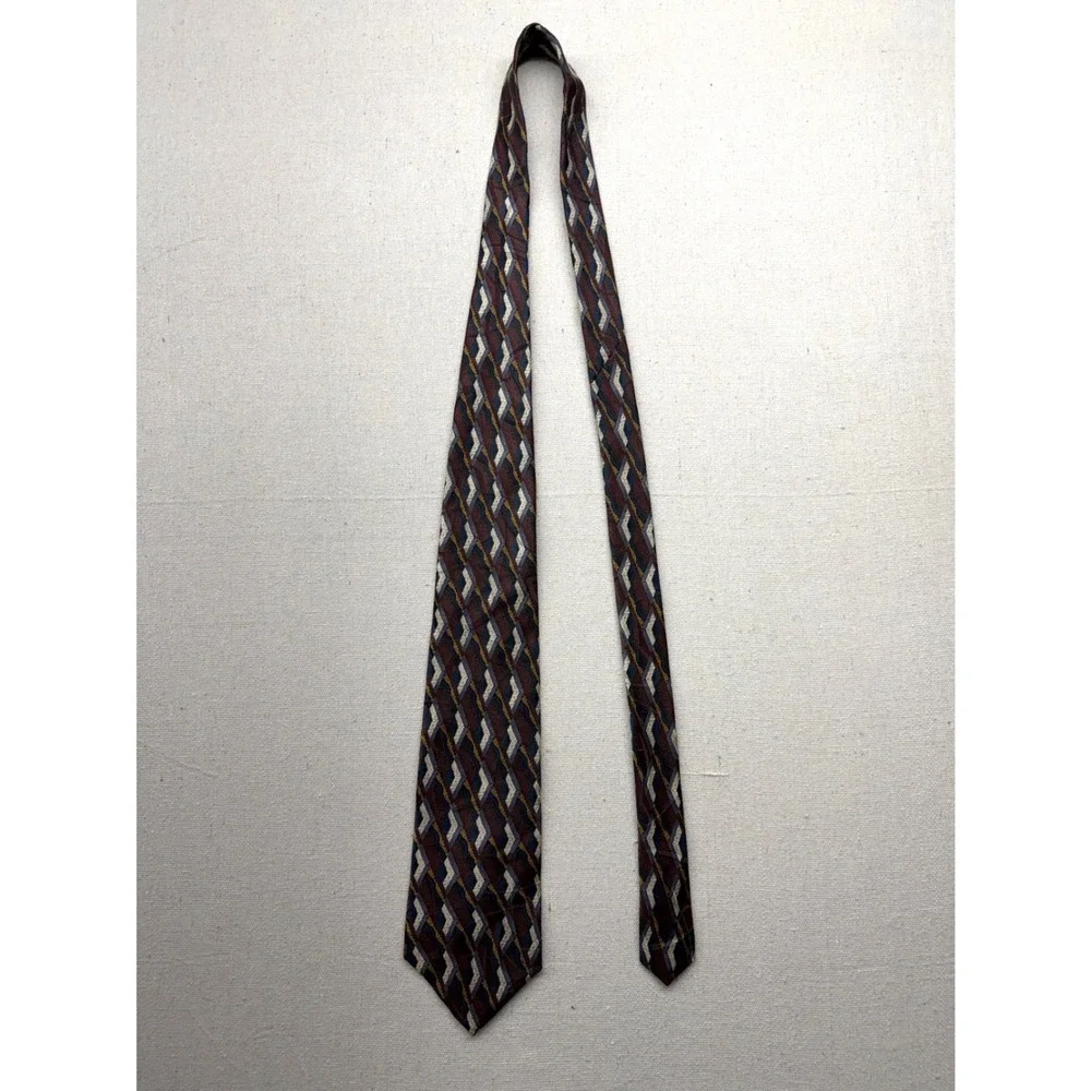 Milano Uomo Mens Silk Tie‎ Geometric Diamond Burgundy Blue Gold Made in USA